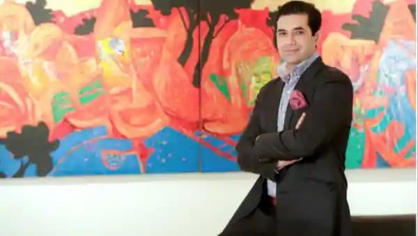Astaguru Bets On Jewellery, Watches